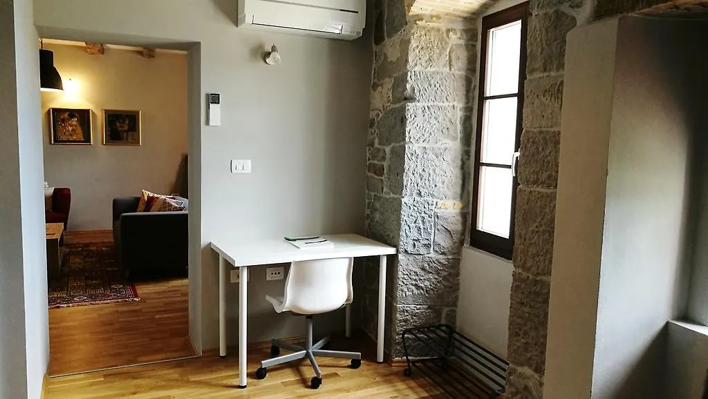 Apartment Isobel 0*, Buzet Croatia