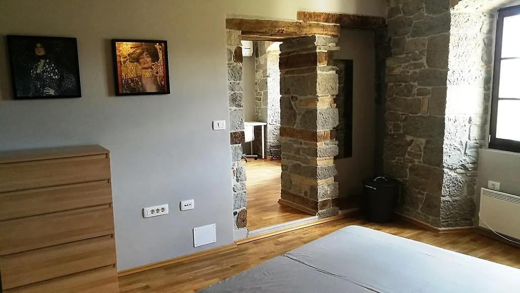 Apartment Isobel 0*, Buzet Croatia